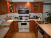 kitchen.jpg (38722 bytes)